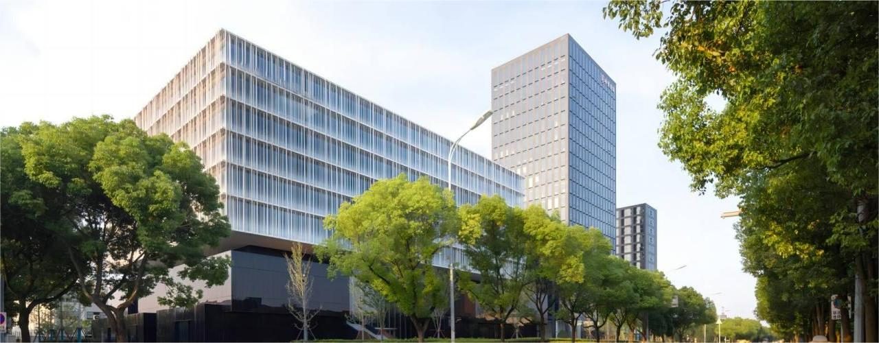CHISAGE-Headquarters-building-411.jpg